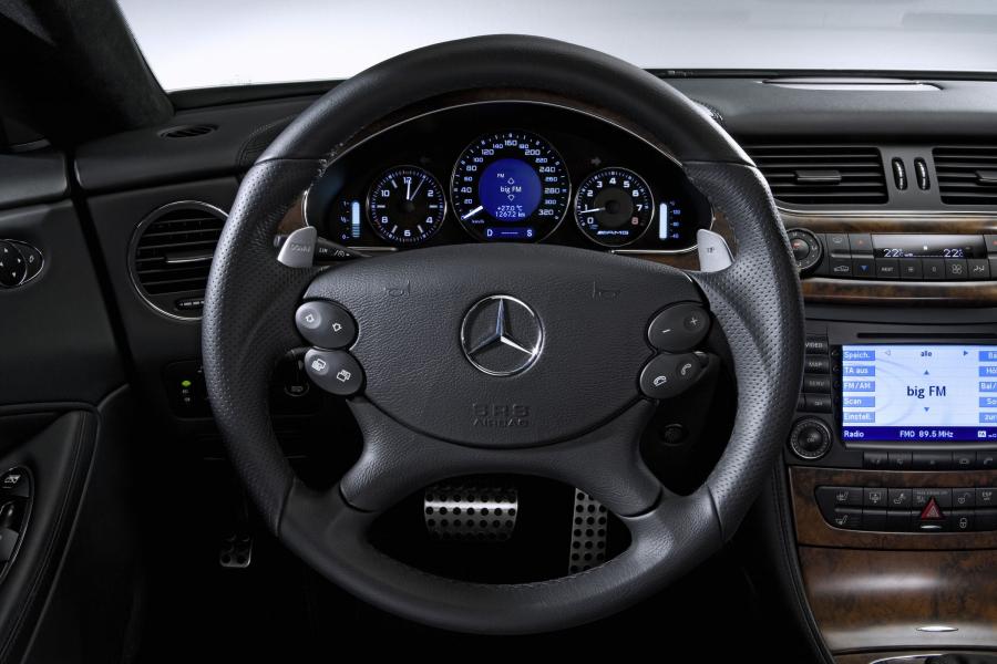  Mercedes-Benz CLS63 AMG 2007 года  (фото 4 из 76)